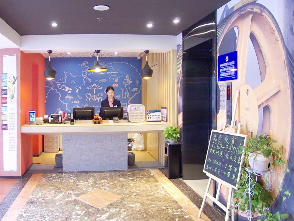 Ibis Beijing Tiantandongmen Metro Station Hotel Ngoại thất bức ảnh