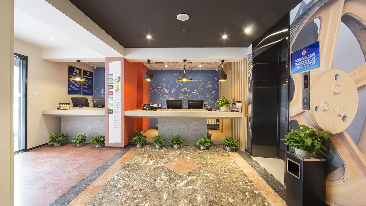 Ibis Beijing Tiantandongmen Metro Station Hotel Ngoại thất bức ảnh